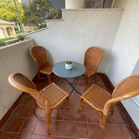 Amazing Apartment For Families Up To 6 Persons Benalmadena Bagian luar foto