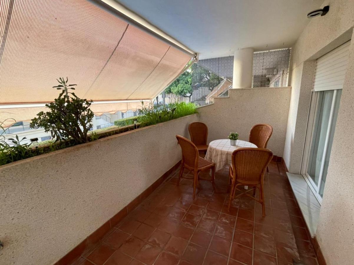 Amazing Apartment For Families Up To 6 Persons Benalmadena Bagian luar foto